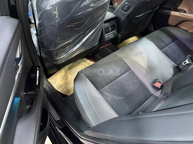 Toyota Camry-8