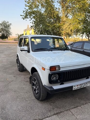 LADA (VAZ) Niva-5