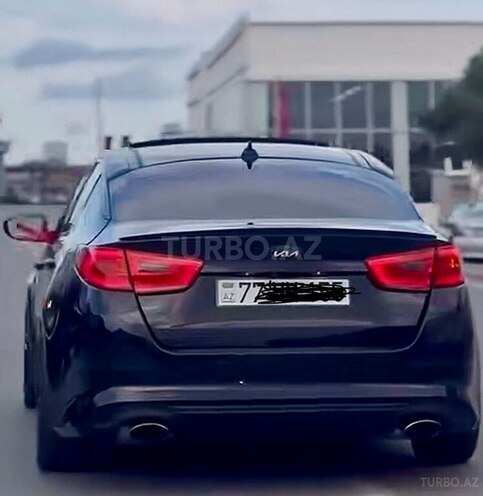 Kia Optima-11