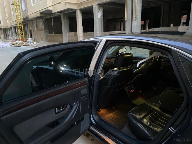 Audi A8-5