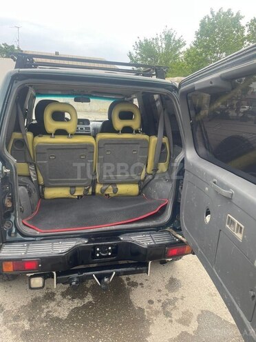 Mitsubishi Pajero-15