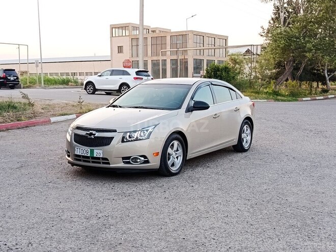 Chevrolet Cruze-1