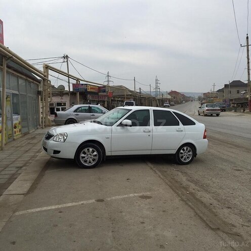 LADA (VAZ) Priora-8