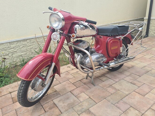 Jawa 350-1