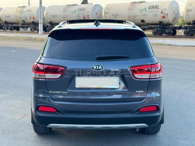 Kia Sorento-2