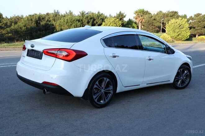 Kia Cerato-9
