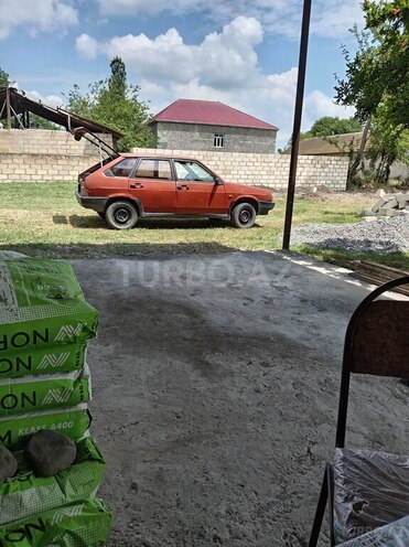 LADA (VAZ) 2109-2