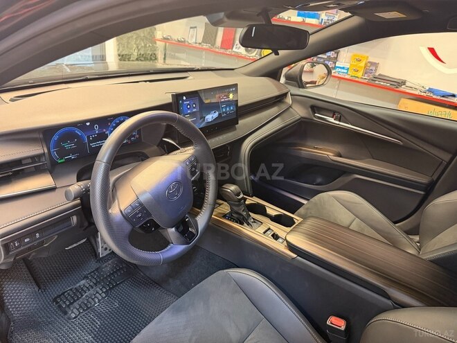 Toyota Camry-2