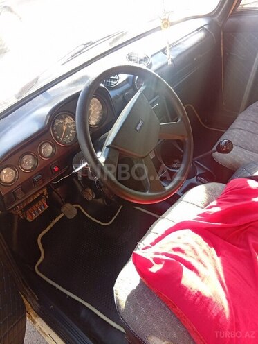 LADA (VAZ) 2106-7