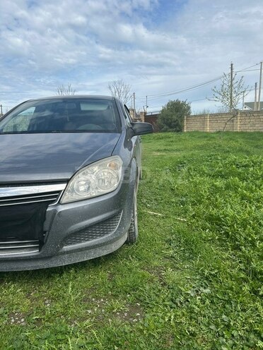 Opel Astra-2