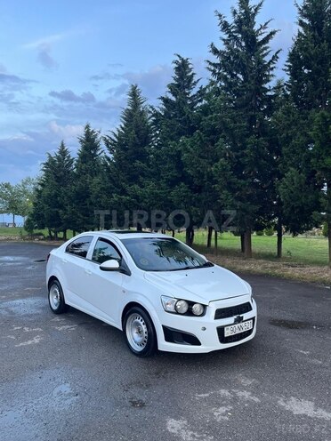 Chevrolet Aveo-1