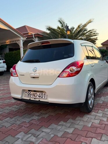 Nissan Tiida-3