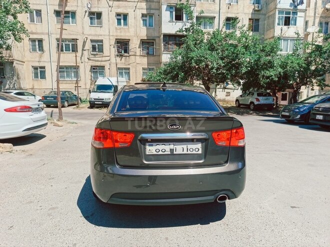 Kia Cerato-3