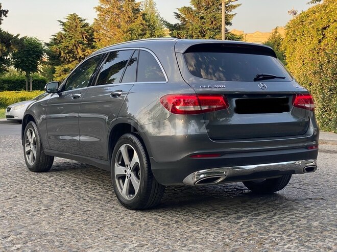 Mercedes GLC 300 4MATIC-5
