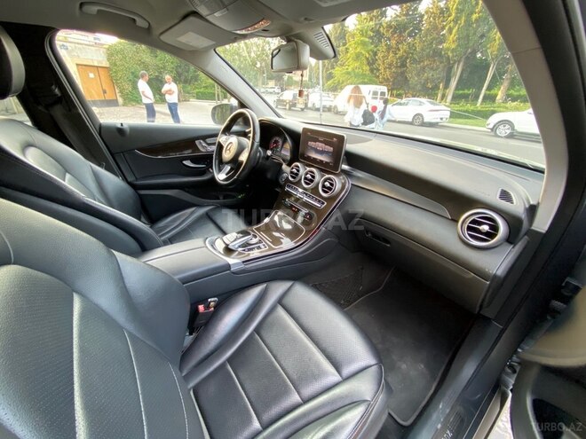 Mercedes GLC 300 4MATIC-13