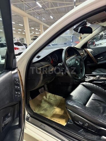 BMW 525-14