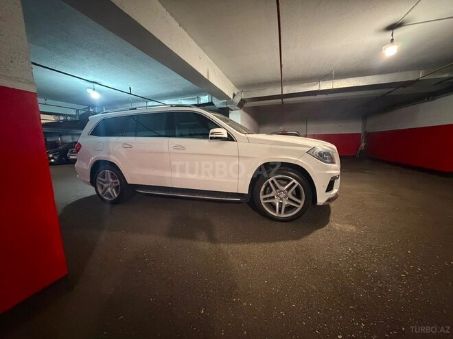 Mercedes GL 500 4MATIC-3