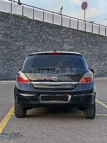 Opel Astra-2