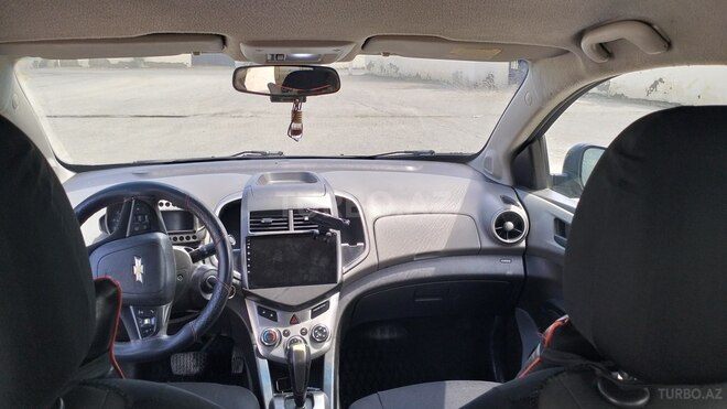 Chevrolet Aveo-4