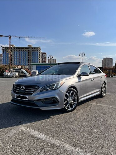 Hyundai Sonata-1