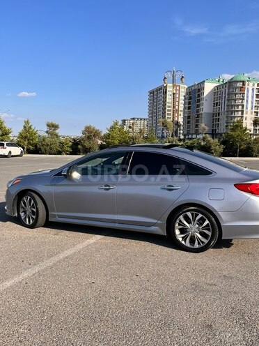 Hyundai Sonata-8