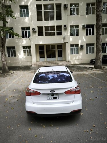 Kia Cerato-7