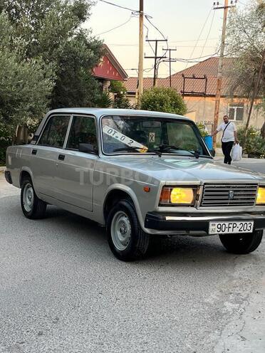 LADA (VAZ) 2107-20