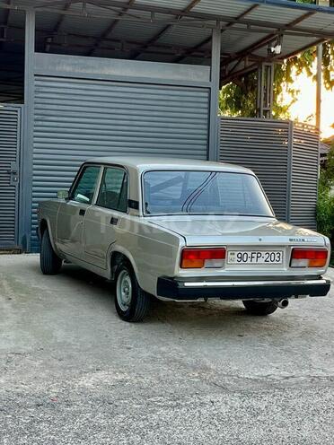 LADA (VAZ) 2107-15