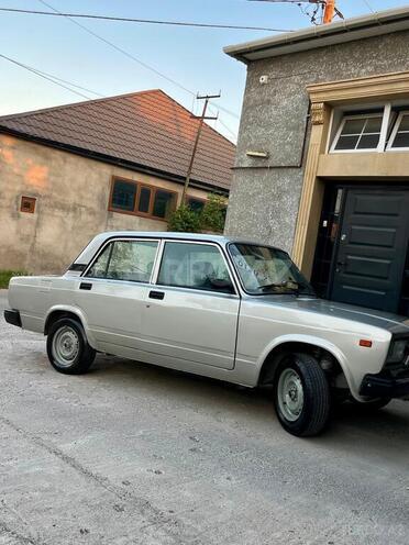LADA (VAZ) 2107-16
