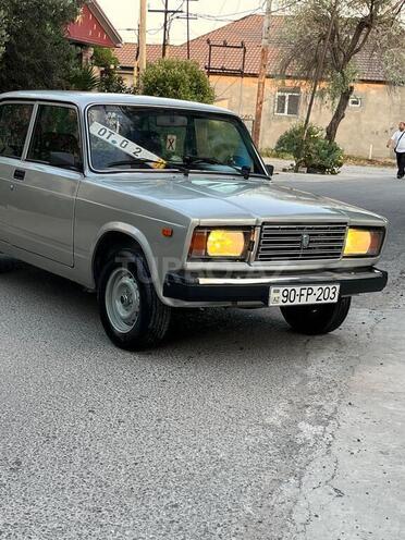 LADA (VAZ) 2107-21