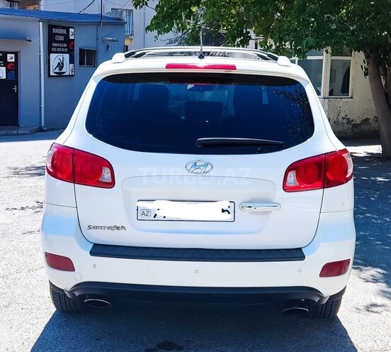 Hyundai Santa Fe-8
