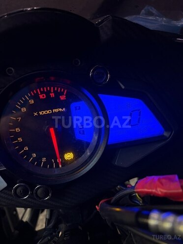 Bajaj Pulsar RS 200-5