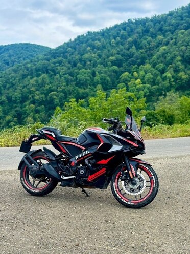 Bajaj Pulsar RS 200-3