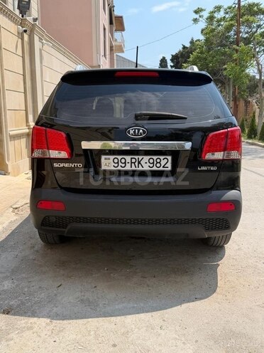 Kia Sorento-10