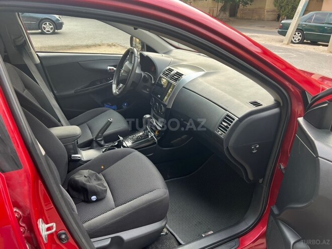 Toyota Corolla-4