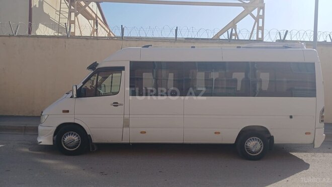 Dodge Sprinter-4