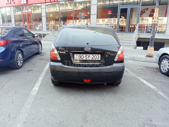 Kia Rio-2