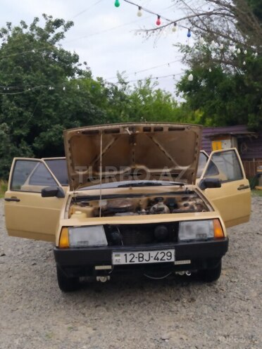 LADA (VAZ) 2109-1