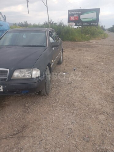 Mercedes C 180-2