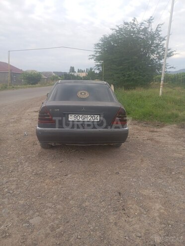 Mercedes C 180-4