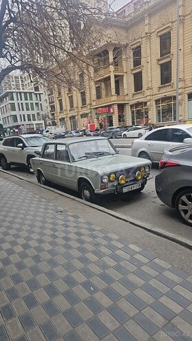 LADA (VAZ) 2103-3