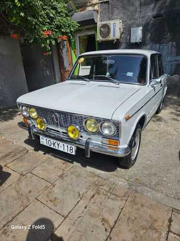 LADA (VAZ) 2103-5