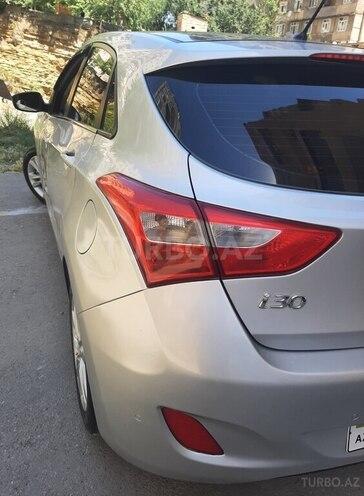 Hyundai i30-4