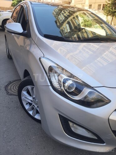 Hyundai i30-6