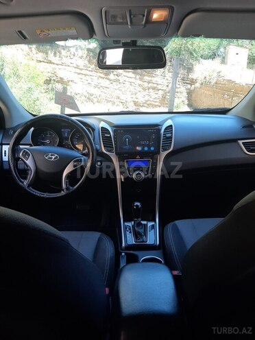 Hyundai i30-13