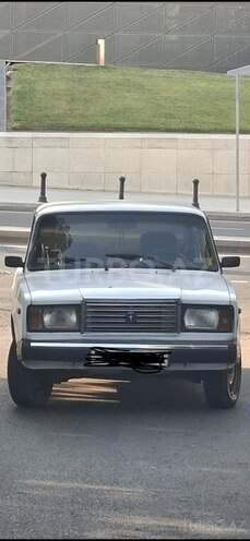 LADA (VAZ) 2107-1