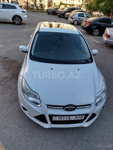 Ford Focus-9