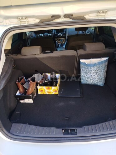 Ford Focus-6