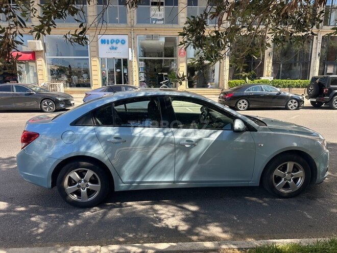Chevrolet Cruze-4