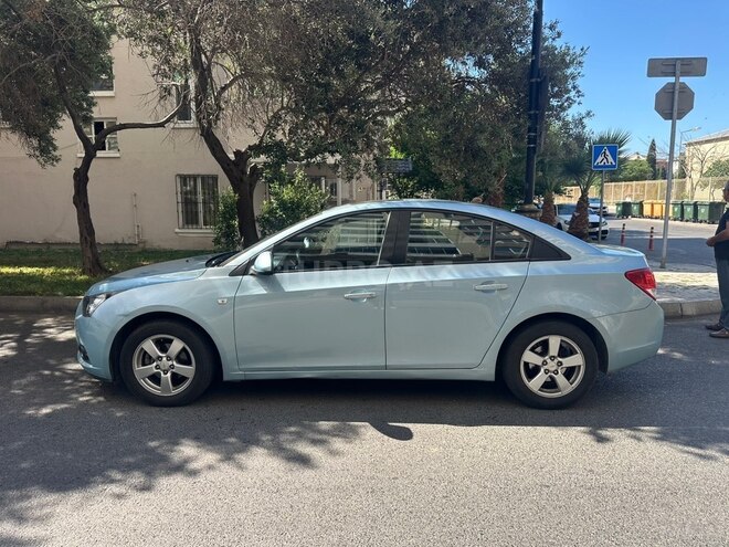 Chevrolet Cruze-3